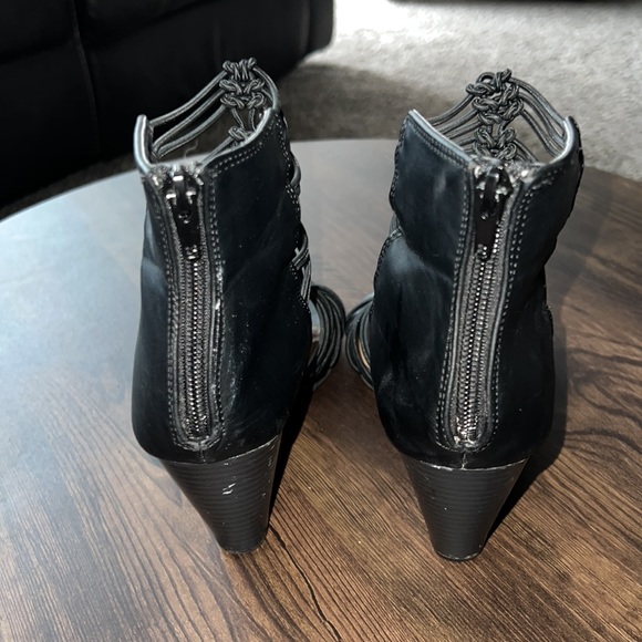 Wedges - Picture 4 of 7